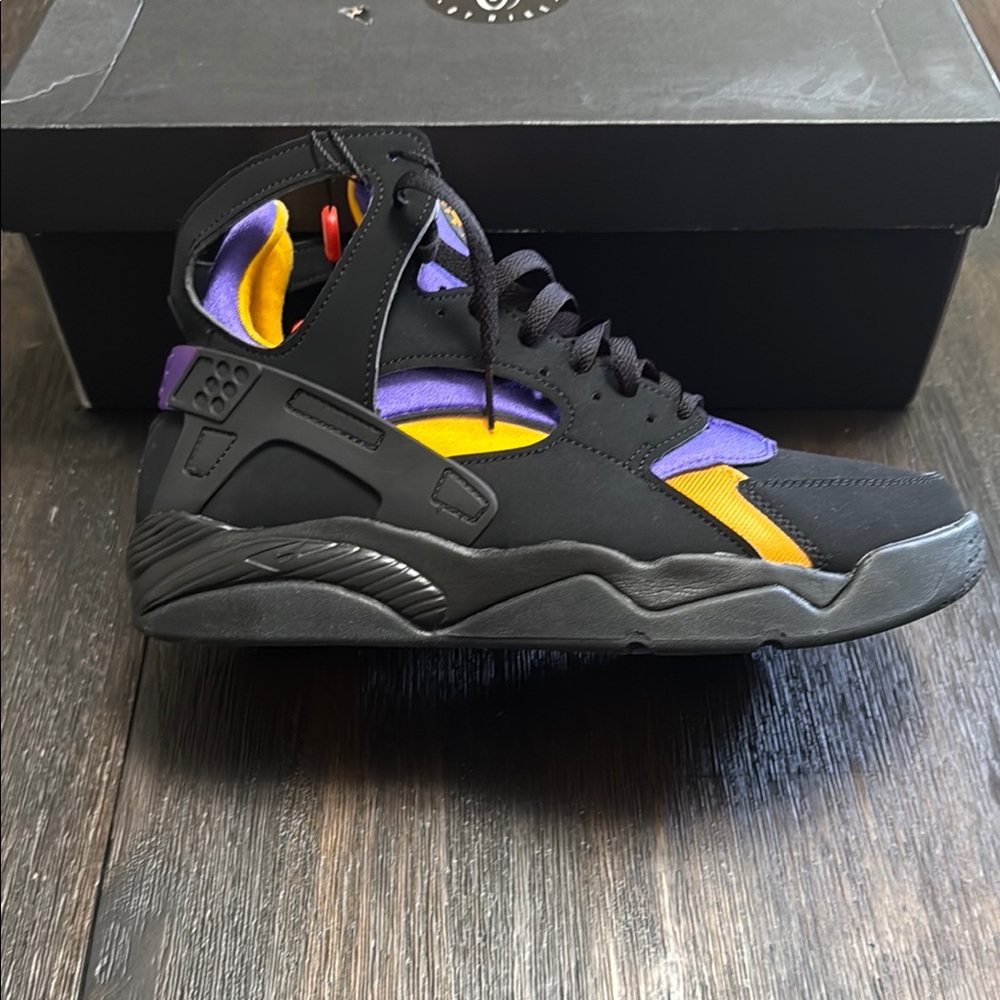 Huarache Black and Purple Men's Sneakers